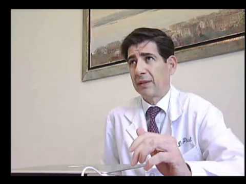 El Dr. Piñal opera a rebeldes libios